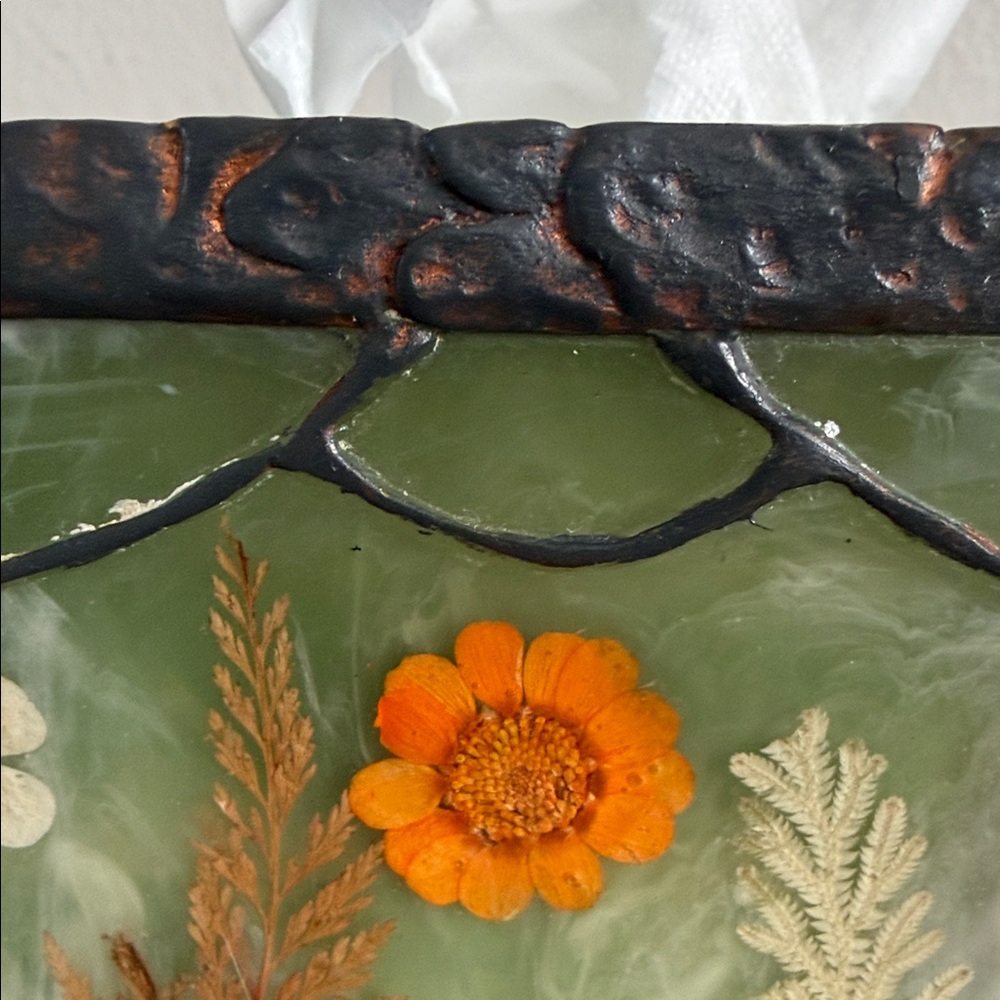 Floral Decorative Tissue Box Cover - Picture 5 of 7